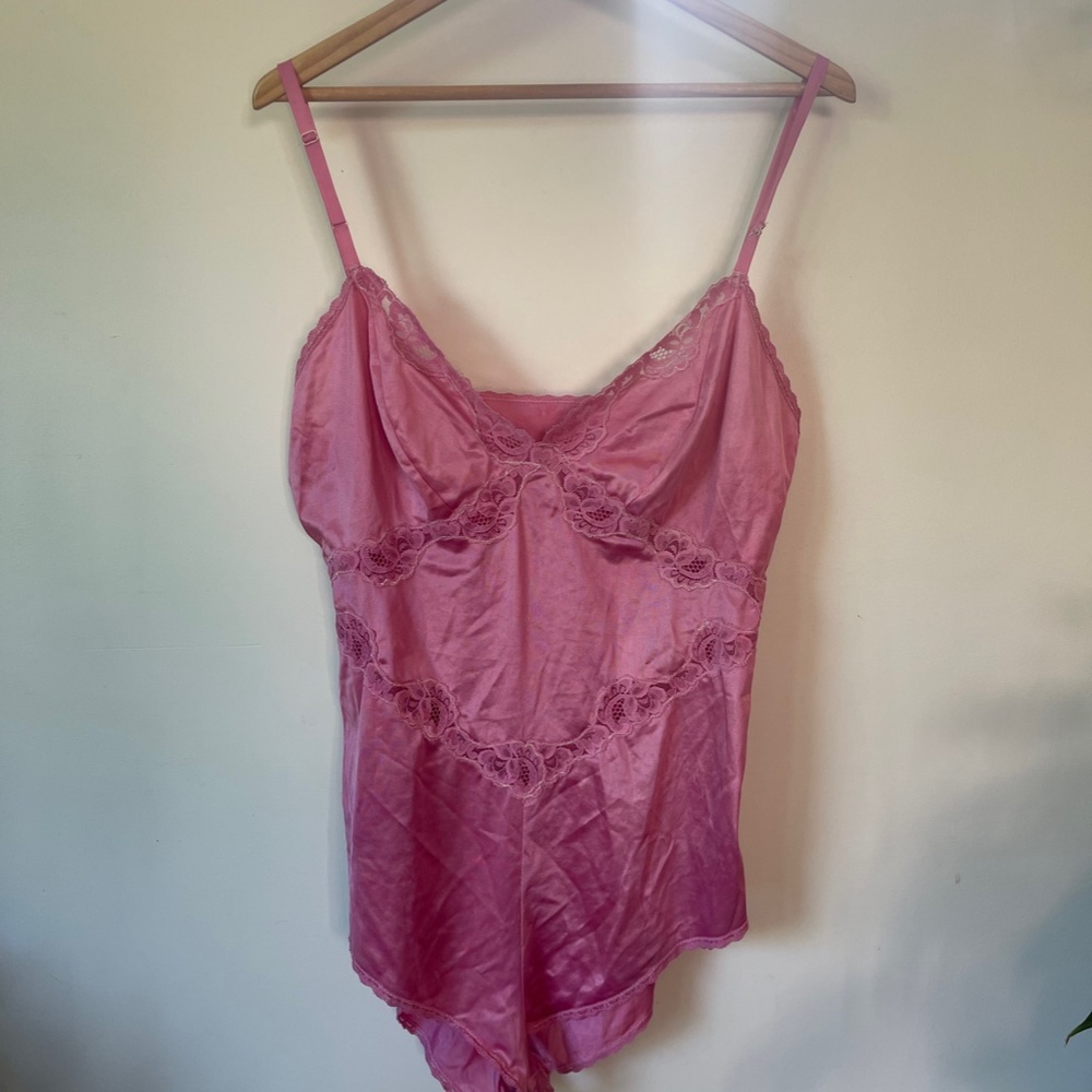 Bubble Gum Pink Vintage Teddy